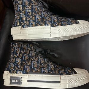 Super Cute Bling Sneaker,40